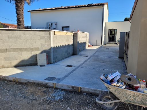 Création d'une allée en béton à Castanet-Tolosan